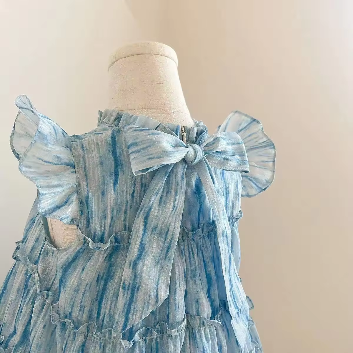 Small Fly Sleeve Dress Summer Cake Skirt Childrens Girl - Image 4